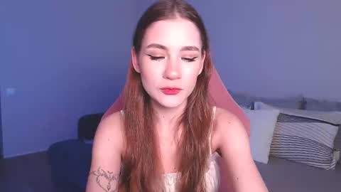 Snapshot of april_felicity chatting on 02.16.25 April online show from 02.16.25