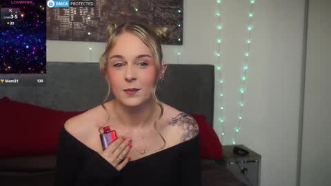 Snapshot of april_flix chatting on 01.16.25 April Flix online show from 01.16.25