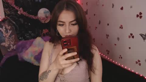 april_l6 online show from 09.30.25