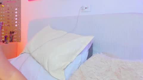 Snapshot of apriladdams chatting on 11.04.25 April Addams online show from 11.04.25