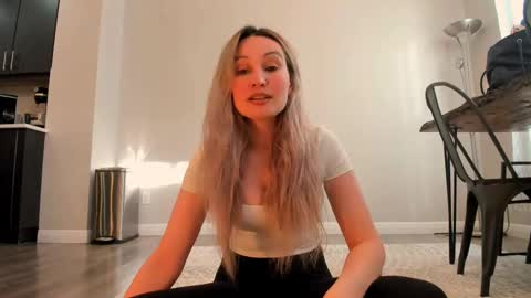 Audrey Im usually online every single day except sundays from  and 20 pm uk time online show from 09.22.25