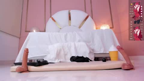              3pm to 930 pm colombia online show from 02.19.25