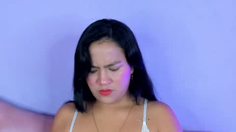 aprilmiiller online show from 05.06.26