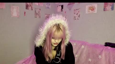 Snapshot of aprilspark chatting on 06.14.26 Alice D online show from 06.14.26