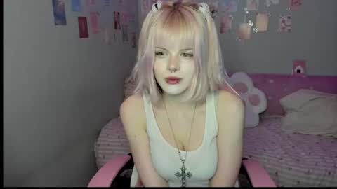Snapshot of aprilspark chatting on 07.12.26 Alice D online show from 07.12.26