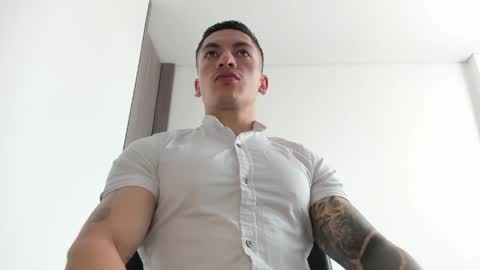 Jonathan online show from 05.05.26