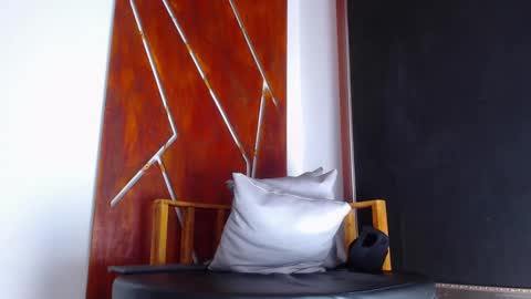 Snapshot of aquiles_elpapi chatting on 01.27.25 AquilesElpapi online show from 01.27.25