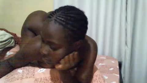 ara bellah online show from 10.18.25