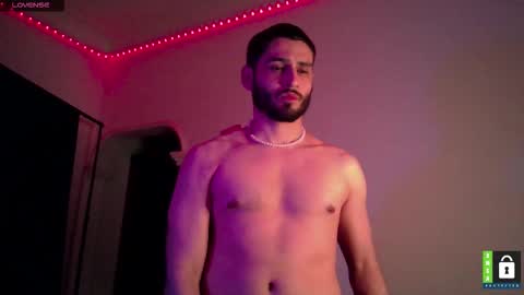 Snapshot of arab_b chatting on 01.18.26 Thiago online show from 01.18.26