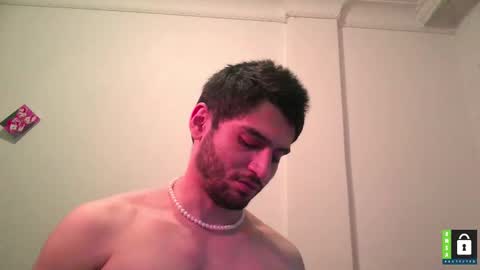 Snapshot of arab_b chatting on 03.10.26 Thiago online show from 03.10.26