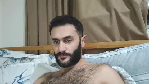 Snapshot of arabhairy90 chatting on 12.03.24 hairycub online show from 12.03.24