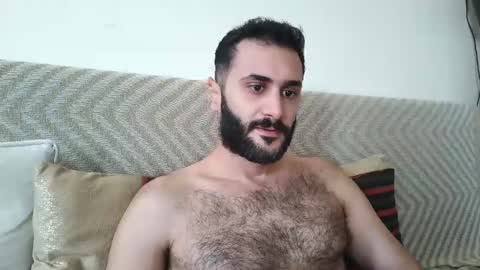 Snapshot of arabhairy90 chatting on 12.12.24 hairycub online show from 12.12.24