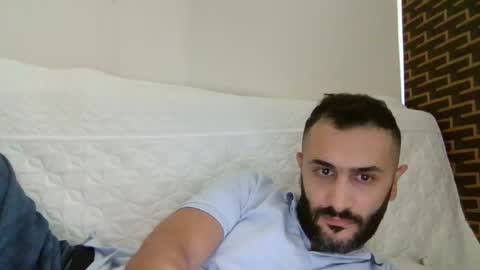 Snapshot of arabhairy90 chatting on 09.13.25 hairycub online show from 09.13.25