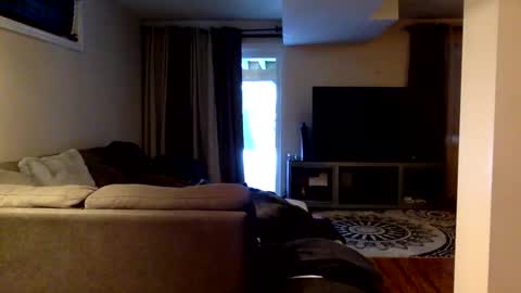 Knowledgeiskeyy online show from 12.17.25