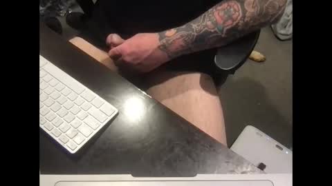 Snapshot of arcade76 chatting on 11.25.25 arcade76 online show from 11.25.25