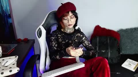 Snapshot of ardat_lili69 chatting on 01.24.25 Ardat lili69 online show from 01.24.25