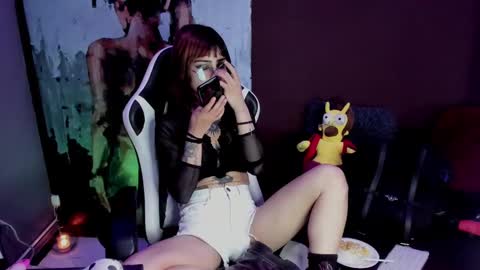 Snapshot of ardat_lili69 chatting on 02.21.25 Ardat lili69 online show from 02.21.25