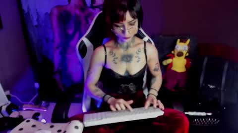 Snapshot of ardat_lili69 chatting on 02.25.25 Ardat lili69 online show from 02.25.25