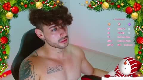 Snapshot of ares_blue chatting on 12.02.24 ares blue online show from 12.02.24