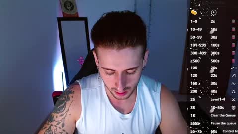 Snapshot of ares_blue chatting on 01.17.25 ares blue online show from 01.17.25