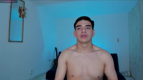 Snapshot of ares_johnsonn chatting on 11.25.25 Ares online show from 11.25.25