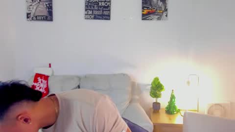 ares levi online show from 12.21.25