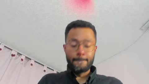 Snapshot of arez_vortex_ chatting on 05.01.26 Alex Cortez online show from 05.01.26