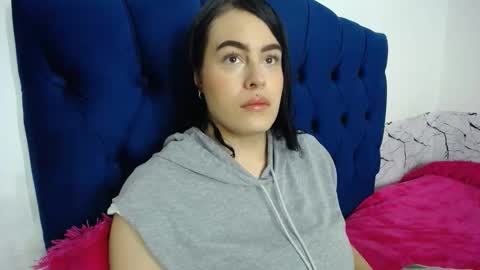 Snapshot of ari_coohachelaa chatting on 05.18.26 ARIANNA online show from 05.18.26