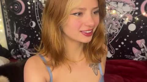 Snapshot of ari_kat666 chatting on 06.26.26 ari online show from 06.26.26