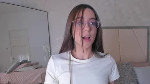 Ari Wilde online show from 05.29.26