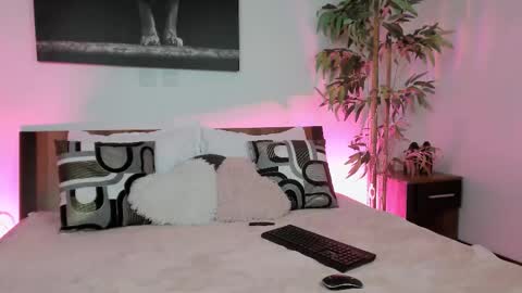 aria lush online show from 02.02.26