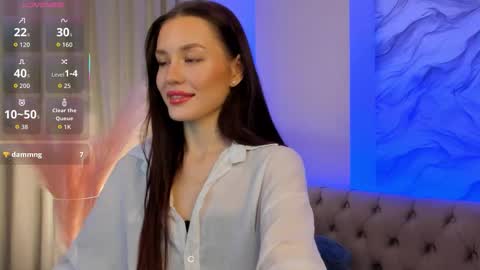 Snapshot of aria_mila chatting on 11.19.25 aria_mila online show from 11.19.25