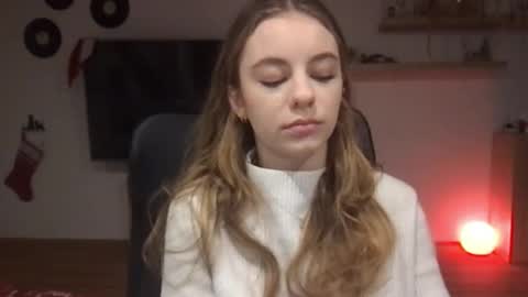 Snapshot of ariacreazy chatting on 12.31.24 AriaCreazy online show from 12.31.24