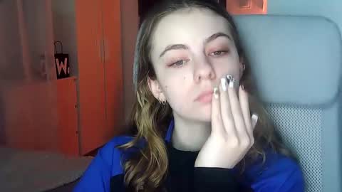 Snapshot of ariacreazy chatting on 01.28.25 AriaCreazy online show from 01.28.25