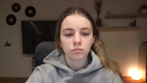 Snapshot of ariacreazy chatting on 02.28.25 AriaCreazy online show from 02.28.25