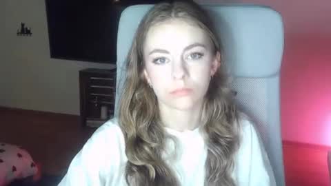 Snapshot of ariacreazy chatting on 11.12.25 AriaCreazy online show from 11.12.25