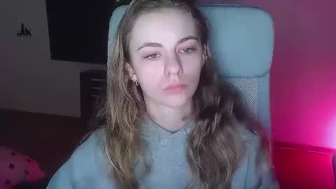 Snapshot of ariacreazy chatting on 11.15.25 AriaCreazy online show from 11.15.25