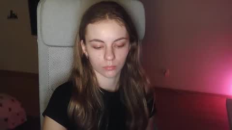 Snapshot of ariacreazy chatting on 11.20.25 AriaCreazy online show from 11.20.25