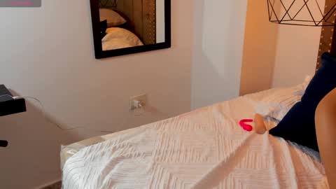 Snapshot of ariadelune7 chatting on 01.07.26 ariadelune7 online show from 01.07.26