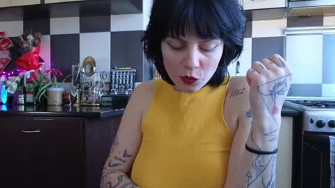 Snapshot of ariadna89 chatting on 02.24.25 Adriana online show from 02.24.25