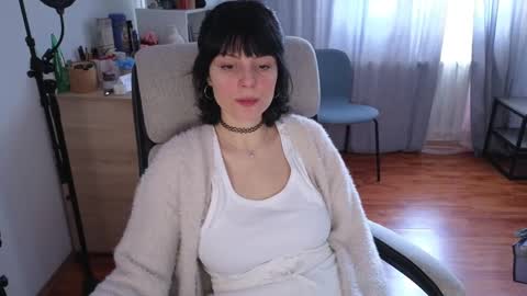 Snapshot of ariadna89 chatting on 02.25.25 Adriana online show from 02.25.25