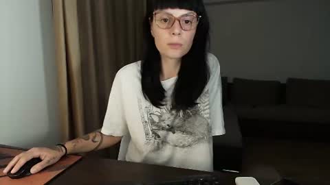 Snapshot of ariadna89 chatting on 07.04.26 Adriana online show from 07.04.26