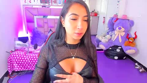 Snapshot of ariadnacappelletty_ chatting on 05.18.26 ariadnacappelletty online show from 05.18.26