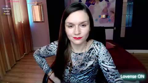 Snapshot of ariagrays chatting on 03.07.26 AriaGray online show from 03.07.26