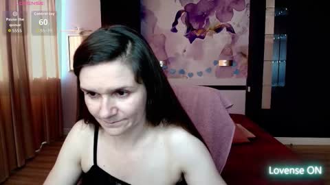 Snapshot of ariagrays chatting on 03.16.26 AriaGray online show from 03.16.26