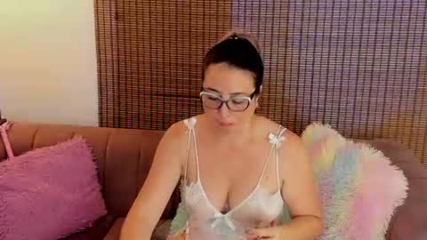 Ariana Cruz online show from 06.28.26