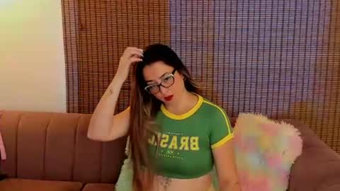 Ariana Cruz online show from 07.06.26