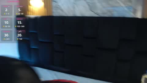 Snapshot of ariana_hill_ chatting on 10.31.25 ariana_hill_ online show from 10.31.25