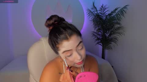 Ariana  online show from 10.30.25