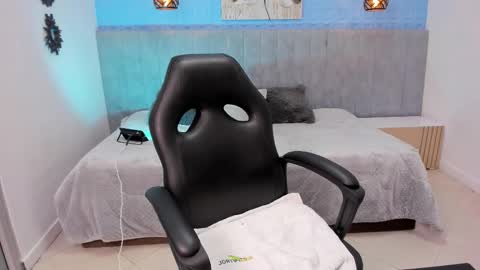 Snapshot of ariana_skinny20 chatting on 02.19.26 Ariana online show from 02.19.26